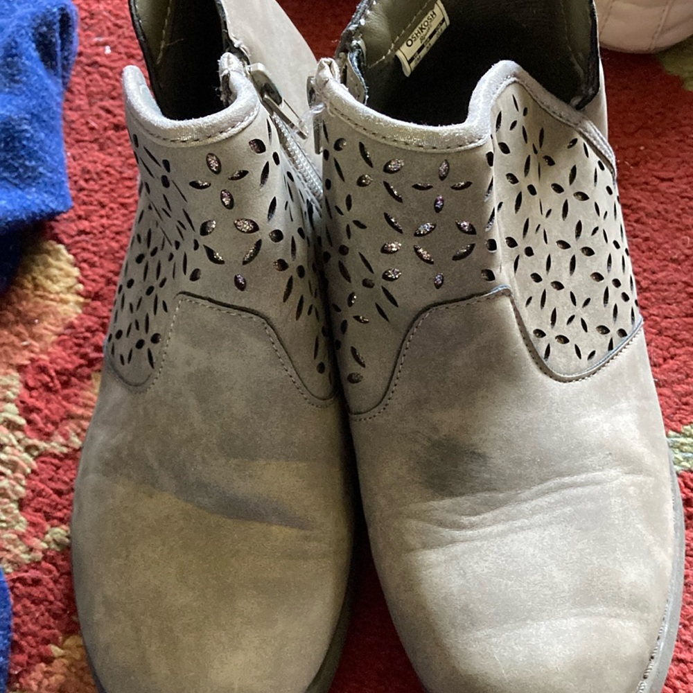 Oshkosh boots